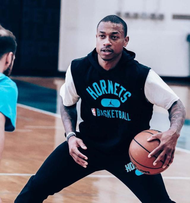 还展现了球 还展现了球