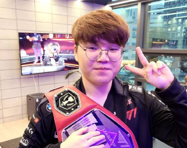 现极为不满 现极为不满